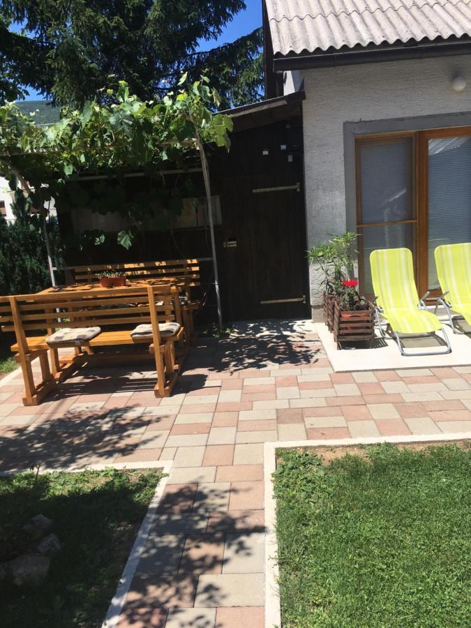 Guest House Josipović Korenica Extérieur photo