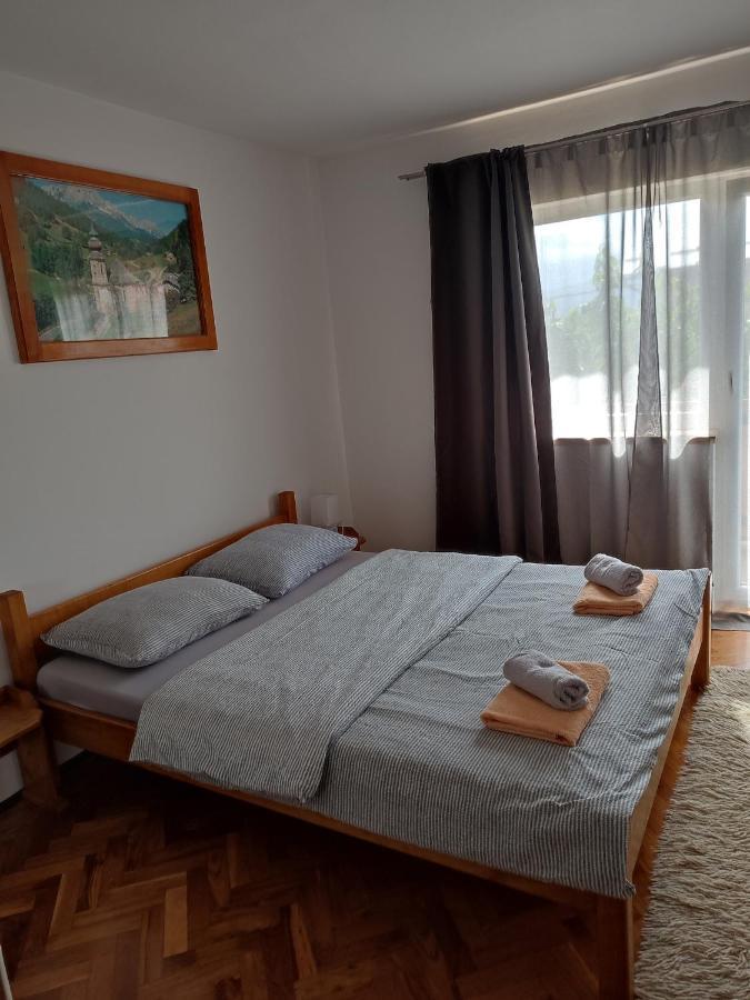 Guest House Josipović Korenica Extérieur photo